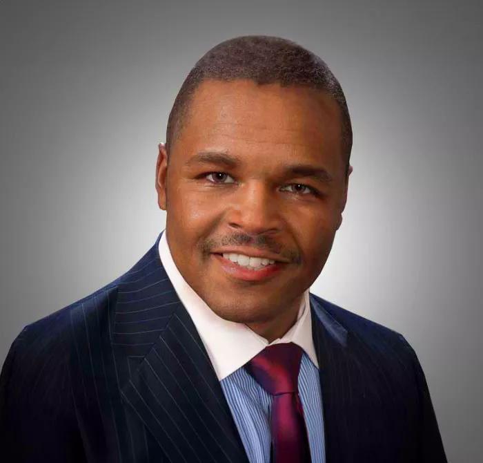 Hugh Campbell Headshot